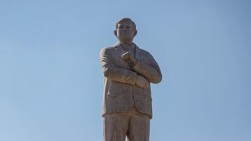 Estatua de AMLO: qué le pasó y por qué tras ser develada en Atlacomulco