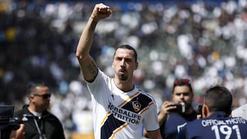 Zlatan Ibrahimovic se despidi&oacute; de la MLS y de inmediato, las redes sociales estallaron especulando sobre el futuro del ahora exdelantero de LA Galaxy.