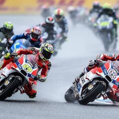 Silverstone aguarda a MotoGP: 80% de probabilidad de lluvia