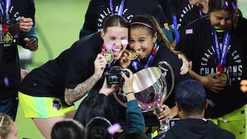 Golazo y primer título de Leicy Santos en Estados Unidos