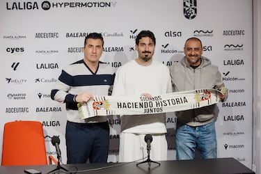 Marc Domènech y José Campaña, decibelios para el Superferry