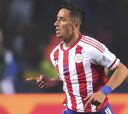 Lucas Barrios lidera avanzada paraguaya que ya está en Chile