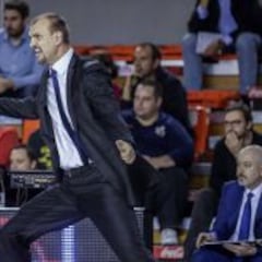 Tabak se despide: "Lamento el trastorno ocasionado"