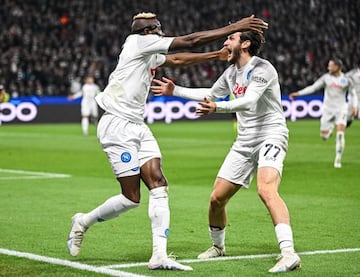 Osimhen and Khvicha Kvaratskhelia celebrate Napoli's goal against Eintracht Frankfurt in the Champions League Round of 16.