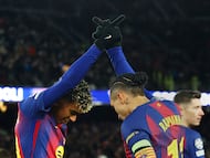 Soccer Football - UEFA Champions League - FC Barcelona v FC Copenhagen - Spotify Camp Nou, Barcelona, Spain - January 28, 2026 FC Barcelona's Raphinha celebrates scoring their third goal with Lamine Yamal REUTERS/Albert Gea