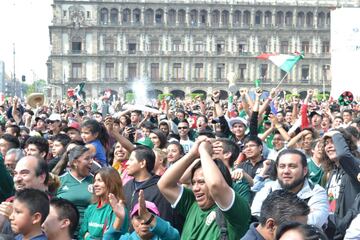 Así se vivió la derrota de la Selección Mexicana en el Zócalo de la CDMX