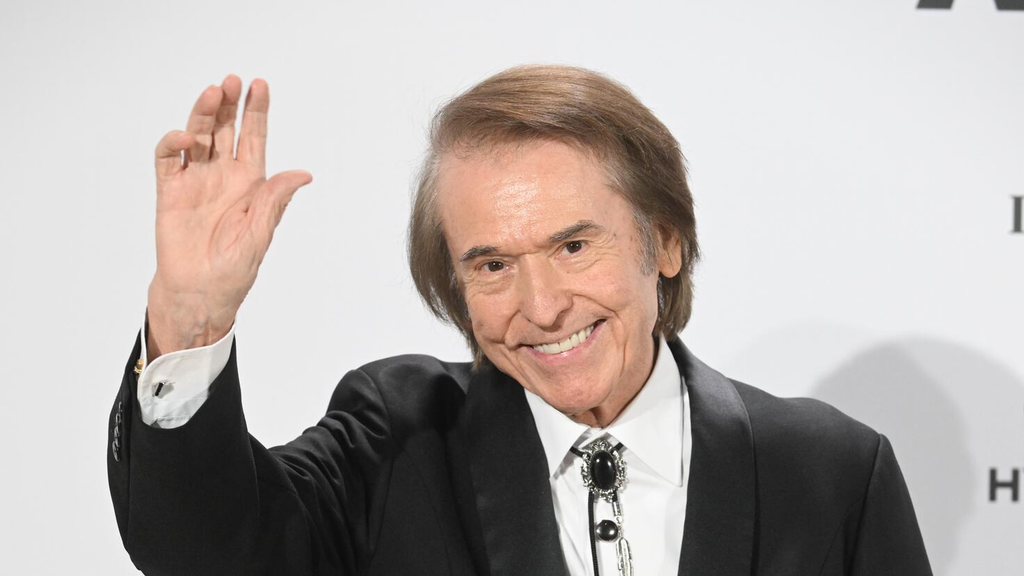 Último parte de salud de Raphael: Pasará Nochebuena y Navidad en el hospital