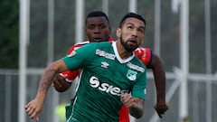 Hugo Droguett podría partir al fútbol boliviano