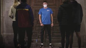 El reto-homenaje de Husillos a m¨¦dicos y enfermeros que luchan contra el coronavirus