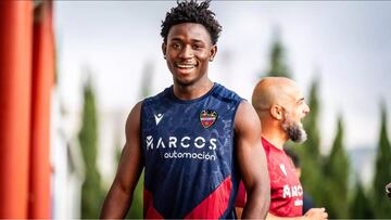 El Girona ficha para el filial a Lass Kourouma, hermano de Illaix Moriba