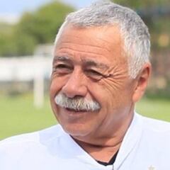 La gran donación de Carlos Caszely por el coronavirus