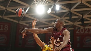 Johannes Thiemann, #32 of Alba Berlinvies with  Serge Ibaka, #14 of FC Bayern Munich in action during the 2023-24 Turkish Airlines EuroLeague Regular Season Round 1 game between  FC Bayern Munich and Alba Berlin at BMW Park on October 05, 2023 in Munich, Germany.