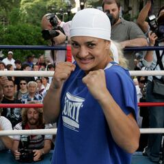 Muere Alejandra ‘Locomotora’ Oliveras, excampeona mundial de boxeo, a los 47 años