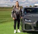 Las jugadoras del Real Madrid reciben sus nuevos coches