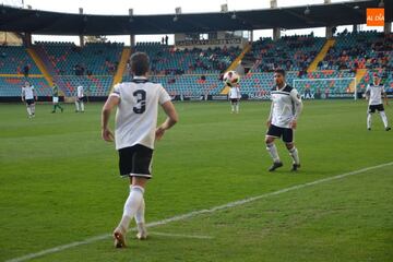 El acapulqueño salió de Cruz Azul Hidalgo, en 2013 subió al primer equipo, regresó a la filial, se fue al Correcaminos y ahora junto a Jehu Chiapas esta en el Salamanca.