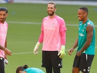 Pau y Valles, junto a Natan.