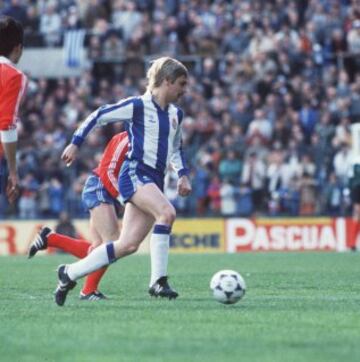 Jophn Mikkelsen Lauridsen jugó con RCD ESpanyol desde 1982 a 1988.