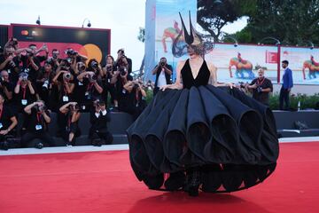 Lady Gaga, espectacular, en la alfombra roja de 'Joker: Folie A Deux'.