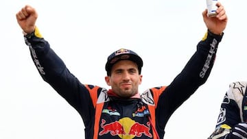 Argentina's biker Kevin Benavides celebrates his victory after winning the Dakar Rally 2023, at the end of the last stage between between Al-Hofuf and Dammam, in Saudi Arabia, on January 15, 2023. - Benavides won the Dakar Rally motorbike title for a second time as the historic endurance race came to an end on Sunday in Dammam, Saudi Arabia. The 34-year-old 2021 champion edged out Australian Toby Price by 43 seconds with Skyler Howes of the United States finishing third according to race organisers Amaury Sport Organisation (ASO). (Photo by FRANCK FIFE / AFP) (Photo by FRANCK FIFE/AFP via Getty Images)