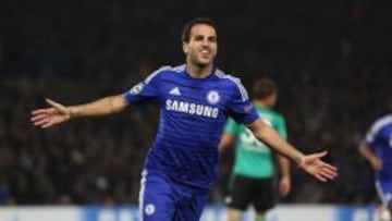 Cesc celebra un gol con el Chelsea.
