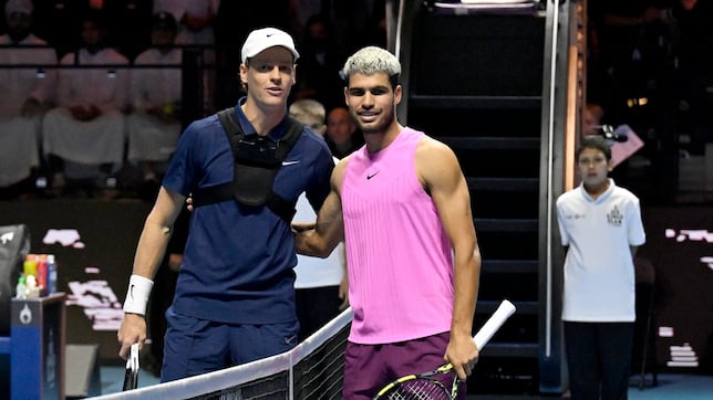 Sinner le vuelve a negar el botín a Alcaraz en el Six Kings Slam