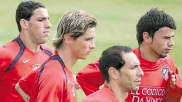 <b>CON TODO. </b>Maxi, Torres, Kezman y Petrov jugarán juntos por primera vez.