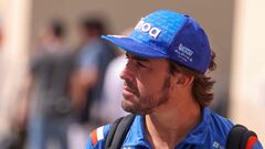 Fernando Alonso, durante el GP de Abu Dhabi, en uno de sus últimos días con Alpine.