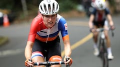 Van Vleuten sufre lesión en las vértebras y conmoción cerebral