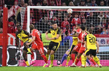 Luis Díaz gana su primer ‘Klassiker’, gracias a Kane y Olise