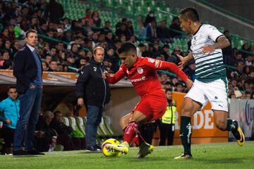 El juvenil de los Diablos recibió la oportunidad de empezar los partidos de Toluca en la Liga MX, pero la llegada de refuerzos en su puesto, provocó su salida de la estrategia inicial de Hernán Cristante. 