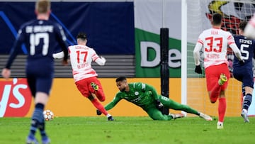 Soccer Football - Champions League - Group A - RB Leipzig v Manchester City - Red Bull Arena, Leipzig, Germany - December 7, 2021 RB Leipzig&#039;s Dominik Szoboszlai scores their first goal REUTERS/Annegret Hilse