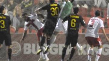 <b>PROTAGONISTA. </b>Cabrero hizo un buen partido, pero falló en el gol.