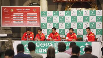 Rafa Nadal habla tras el sorteo de los emparejamientos de cuartos de final de Copa Davis para la eliminatoria entre Espa&ntilde;a y Alemania que arrancar&aacute; este viernes en Valencia.