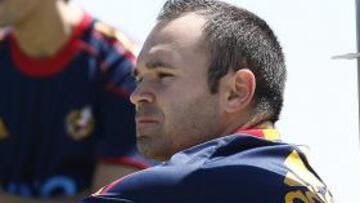 Iniesta.