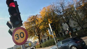 La lista de coches que no podr&aacute;n circular dentro de la M-30 en Madrid sin la etiqueta de la DGT