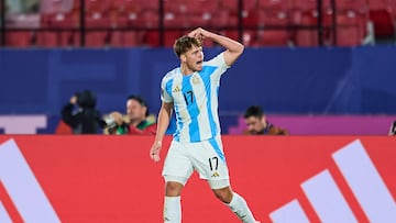 Mateo Silvetti celebrates his goal 0-2 of Argentina during FIFA U-20 Mens World Cup Chile 2025 match between Mexico (Mexican National Team ) and Argentina as part Quarter-final at Nacional Julio Martinez Pradanos Stadium, on October 11, 2025 in Santiago, Chile.