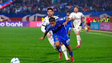 Formación confirmada de la U. de Chile ante Independiente hoy: la gran sorpresa de Álvarez