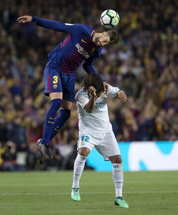 Piqué y Marcelo.