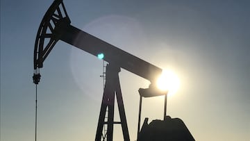 El precio del petróleo cae. Te compartimos los precios del barril de petróleo Brent y el West Texas Intermediate (WTI) hoy, 23 de junio.