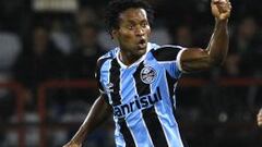 Valdivia y su compañero nuevo: Ze Roberto llega a Palmeiras