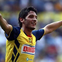 Así va la pelea entre Ángel Reyna y Luis Roberto Alves 'Zague'