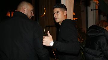 Sorpresa: se esperaba a Mendes en Dimaro por James... y ?llegaron los agentes de P¨¦p¨¦!