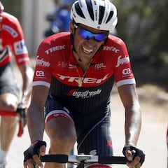 Contador se divierte con un ataque a 40 kilómetros