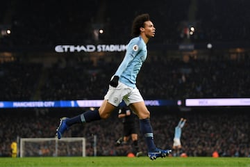 2-1. Leroy Sané celebró el segundo gol.