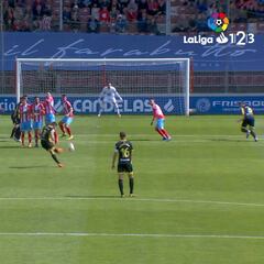 El misil de Vadillo en Lugo: un golpeo simplemente imparable