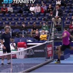 Khachanov enloquece totalmente con la decisión de un juez: así perdió los papeles