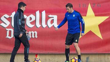 Víctor Sánchez da el susto en el entrenamiento, pero jugará