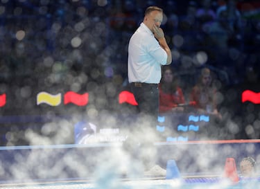 Vogel, como en 2020, descabalga a España de su oro y del podio