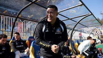 Almirón habla sobre el rol de Cortés en la Roja y define la fecha del retorno de Vidal: “Debería estar...”