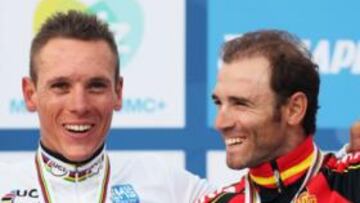 <b>PODIO. </b>Edvald Boasson Hagen fue plata, Philippe Gilbert, oro, y Alejandro Valverde, bronce.